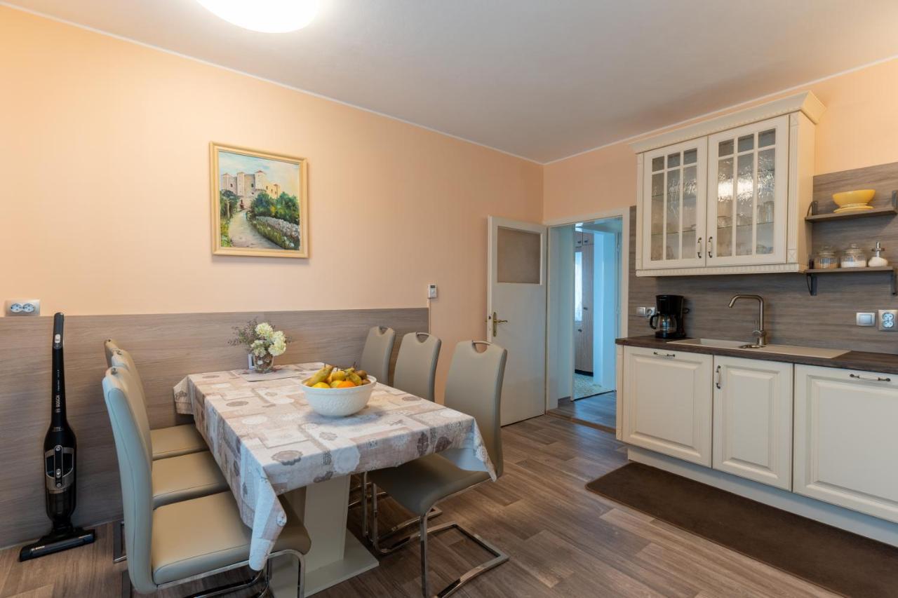 Cosy House - Home Base Maribor Eksteriør billede